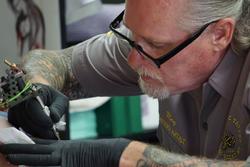 La tossicità diffusa a cui non pensiamo: i tattoo